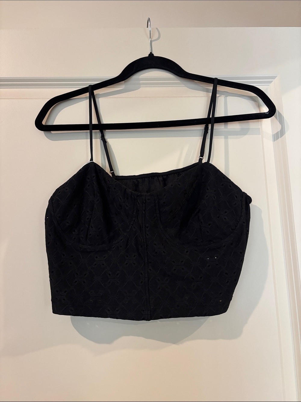 Halara Eyelet Bustier Crop Top Women’s Large Black Cami Corset Style